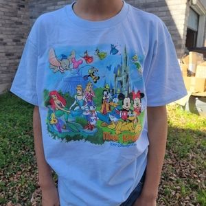 Vintage Disney full character tee
